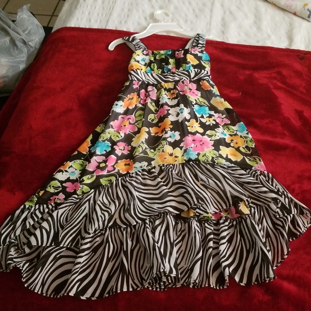 Size 5 girls Black floral zebra print dress
